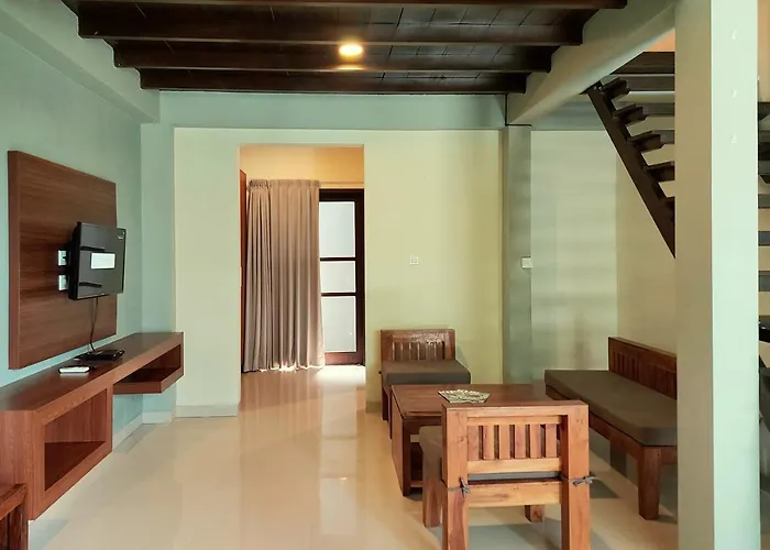 Guest house The New Moon 4*